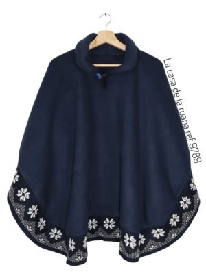 Ruana Tipo Capa Redonda Con Cuello